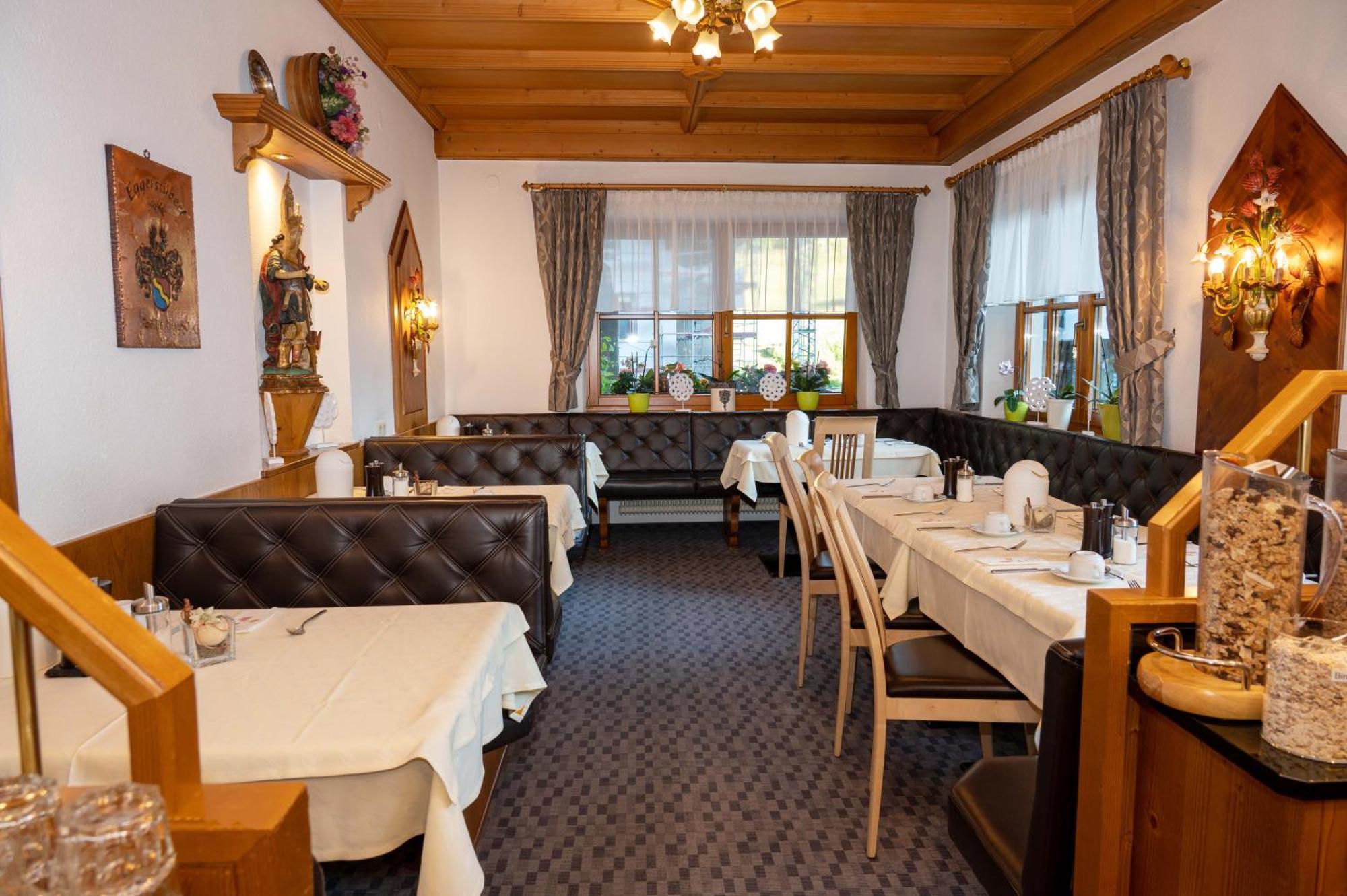 Eggerstueberl Hotel Ischgl Exterior foto